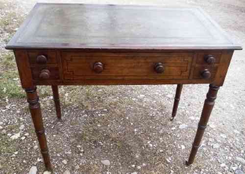 Kleiner Georgian Schreibtisch Writing Table um 1830